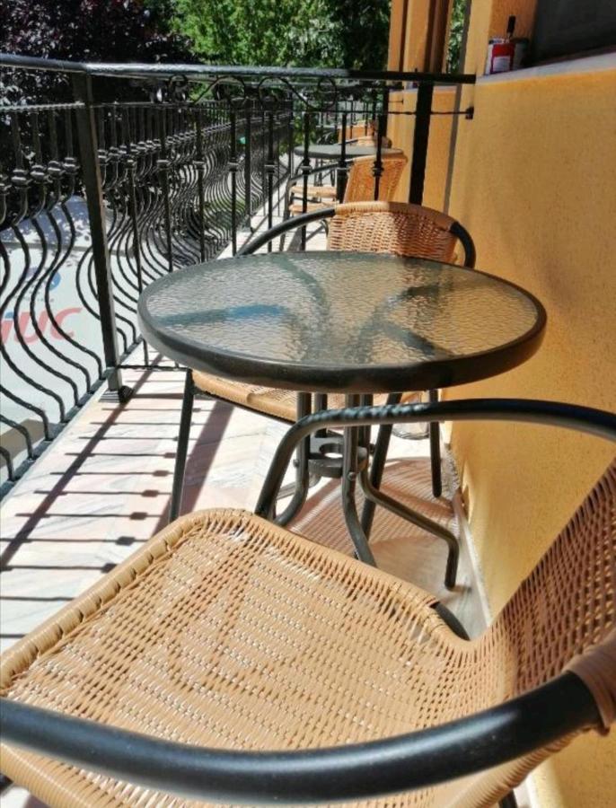 Casa Gabi'S Hotel Orsova Ngoại thất bức ảnh